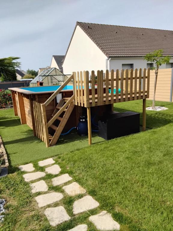 Piscine et terrasse en bois
